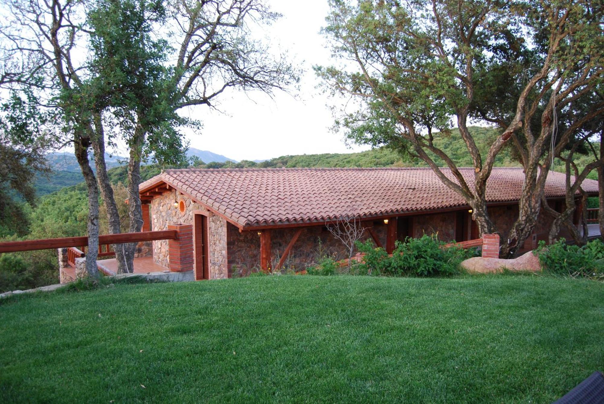 La Quercia Guest House Arbus Bagian luar foto