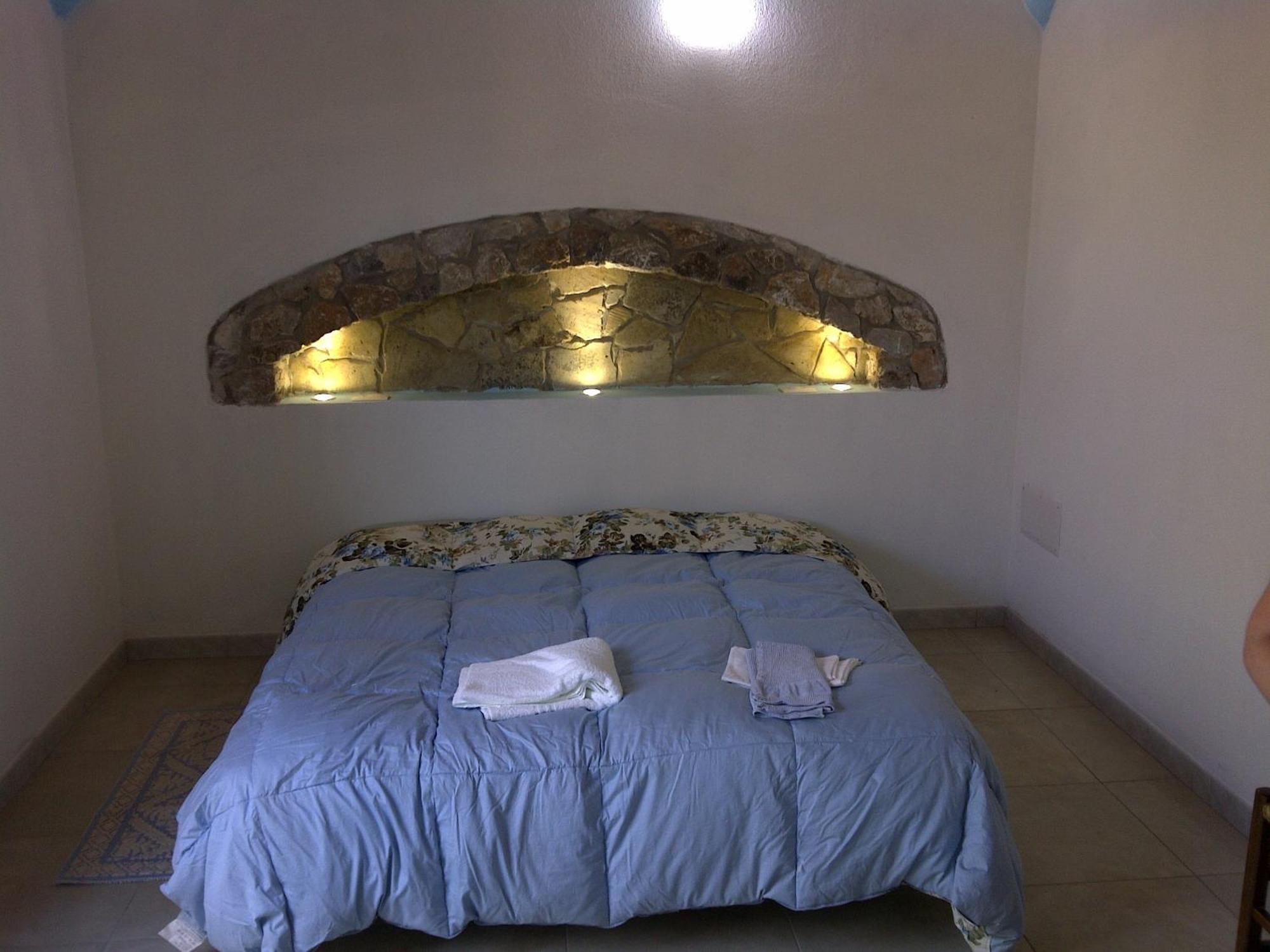 La Quercia Guest House Arbus Bagian luar foto